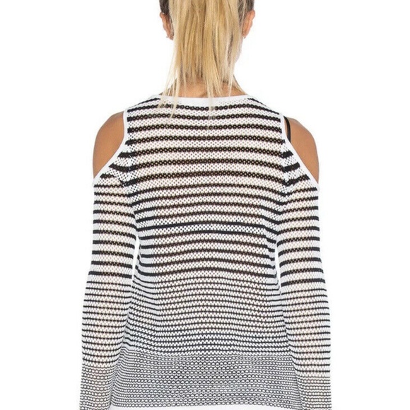 Rag & Bone Black White Crochet Cold Shoulder Top L - Picture 3 of 14